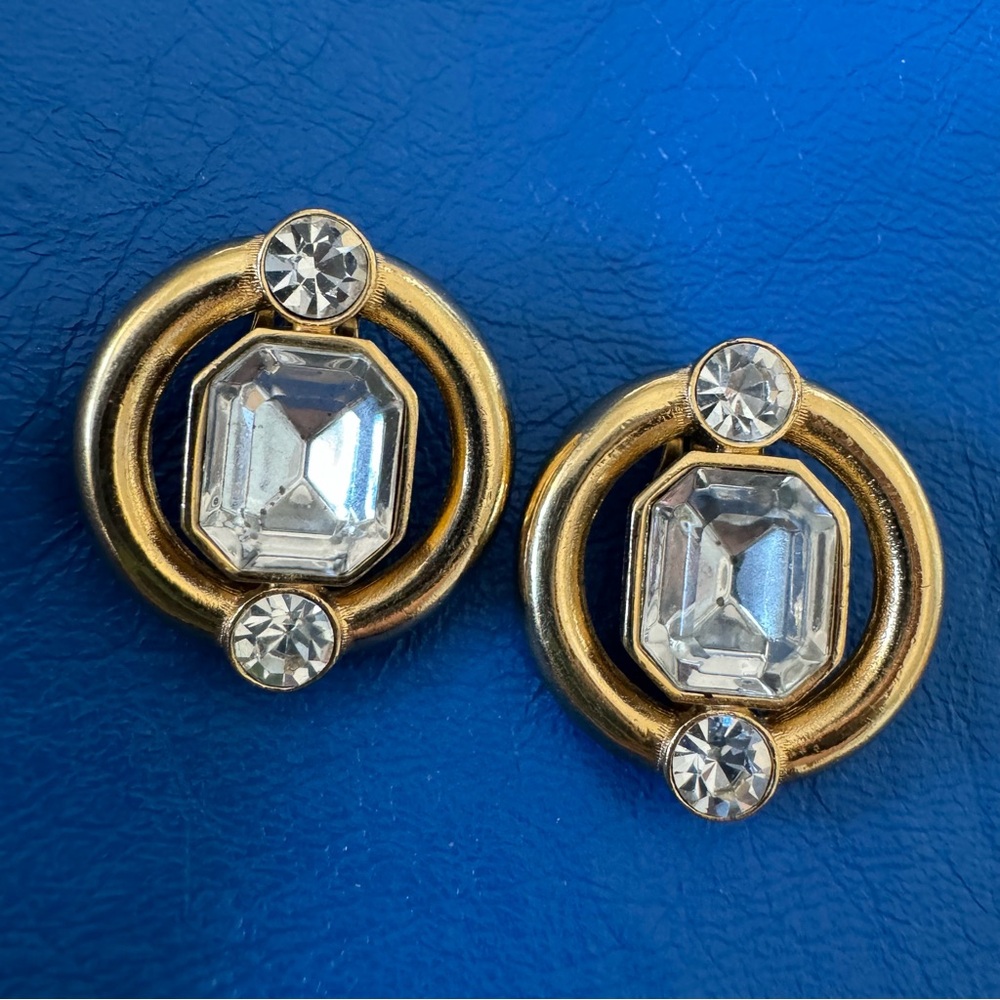 Givenchy Clip-on Earrings Vintage Goldtone - Picture 7 of 7